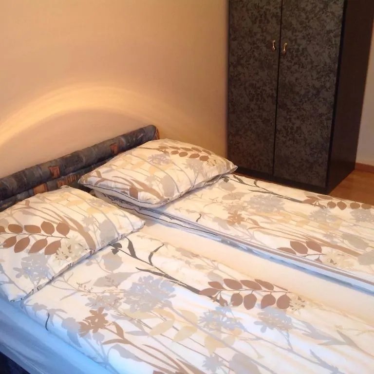 Apartments Kristic لوفغان 0*,  كرواتيا